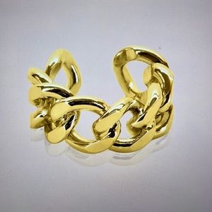 The BABA ring OMA THE LABEL